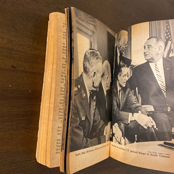 The Pentagon Papers The Secret History of the Vietnam War by Neil Sheehan, 1971 - Picture 4 of 10